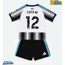 Newcastle United Malick Thiaw #12 Hjemmedraktsett Barn 2026-27 Kortermet (+ Korte bukser)
